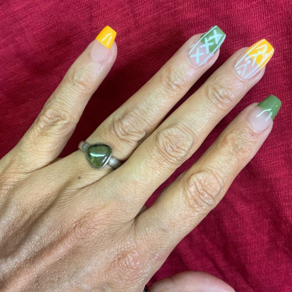 Green Moldavite stone in Sterling Silver 925 Ring